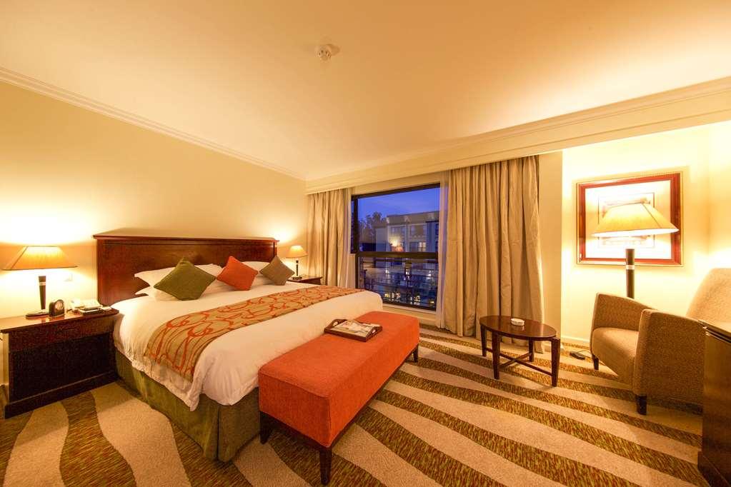 Kigali Serena Hotel Room photo
