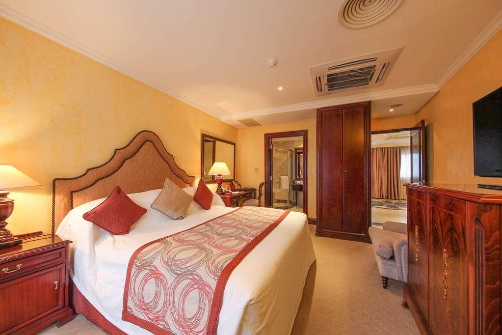 Kigali Serena Hotel Room photo
